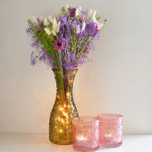 Pakket 8 :  Glazen vaas met droogbloemen en led